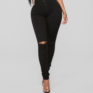 Fashion Nova black skinny jeans